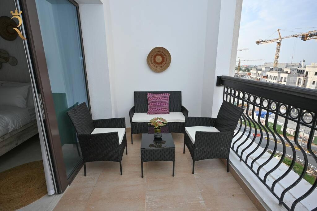 Yas Natura Bliss 1Br Apartment อาบูดาบี ภายนอก รูปภาพ