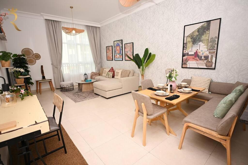 Yas Natura Bliss 1Br Apartment อาบูดาบี ภายนอก รูปภาพ